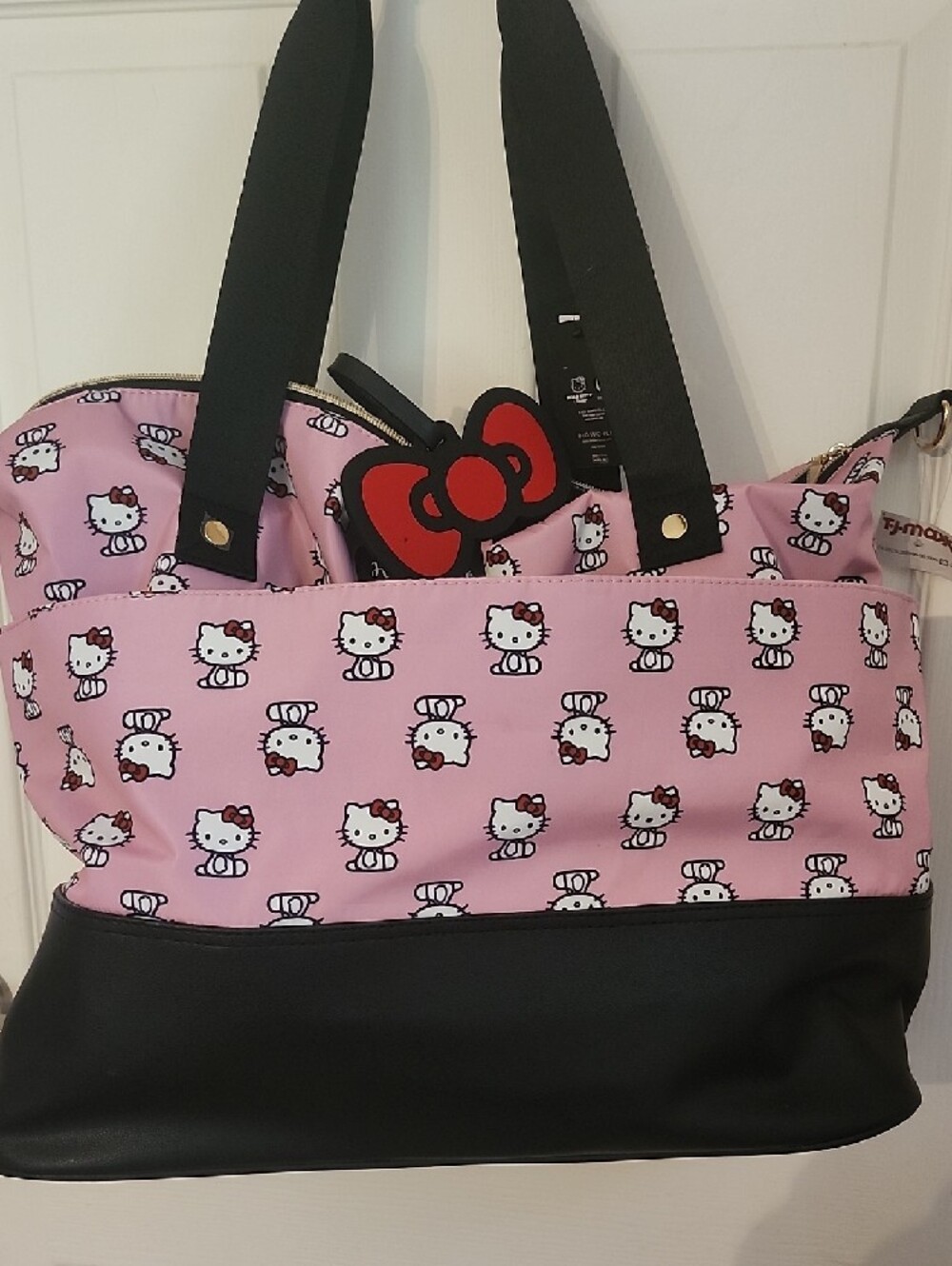 Hello Kitty Pink and Black Tote with All-Over Print - Picture 5 of 6